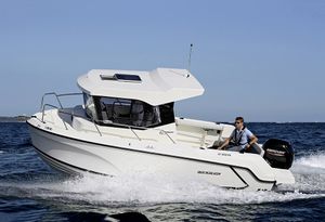 2023 Quicksilver CAPTUR PILOTHOUSE 625