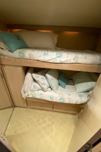 Mad East Yacht Photos Pics 