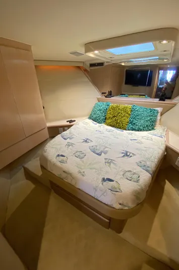 Mad East Yacht Photos Pics 