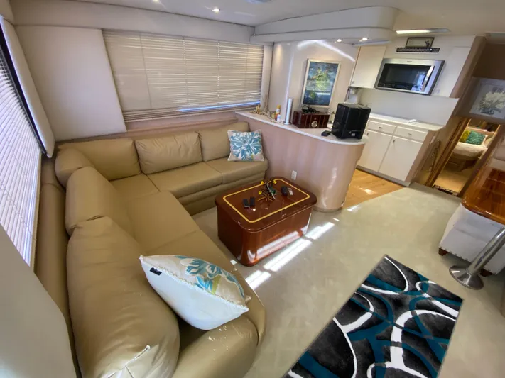 Mad East Yacht Photos Pics 