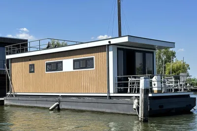 2021 Vamos 46 Houseboat Charter