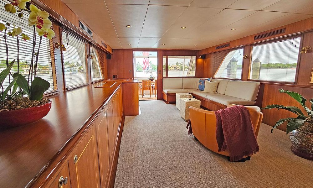 2001 Grand Alaskan 75 Flushdeck