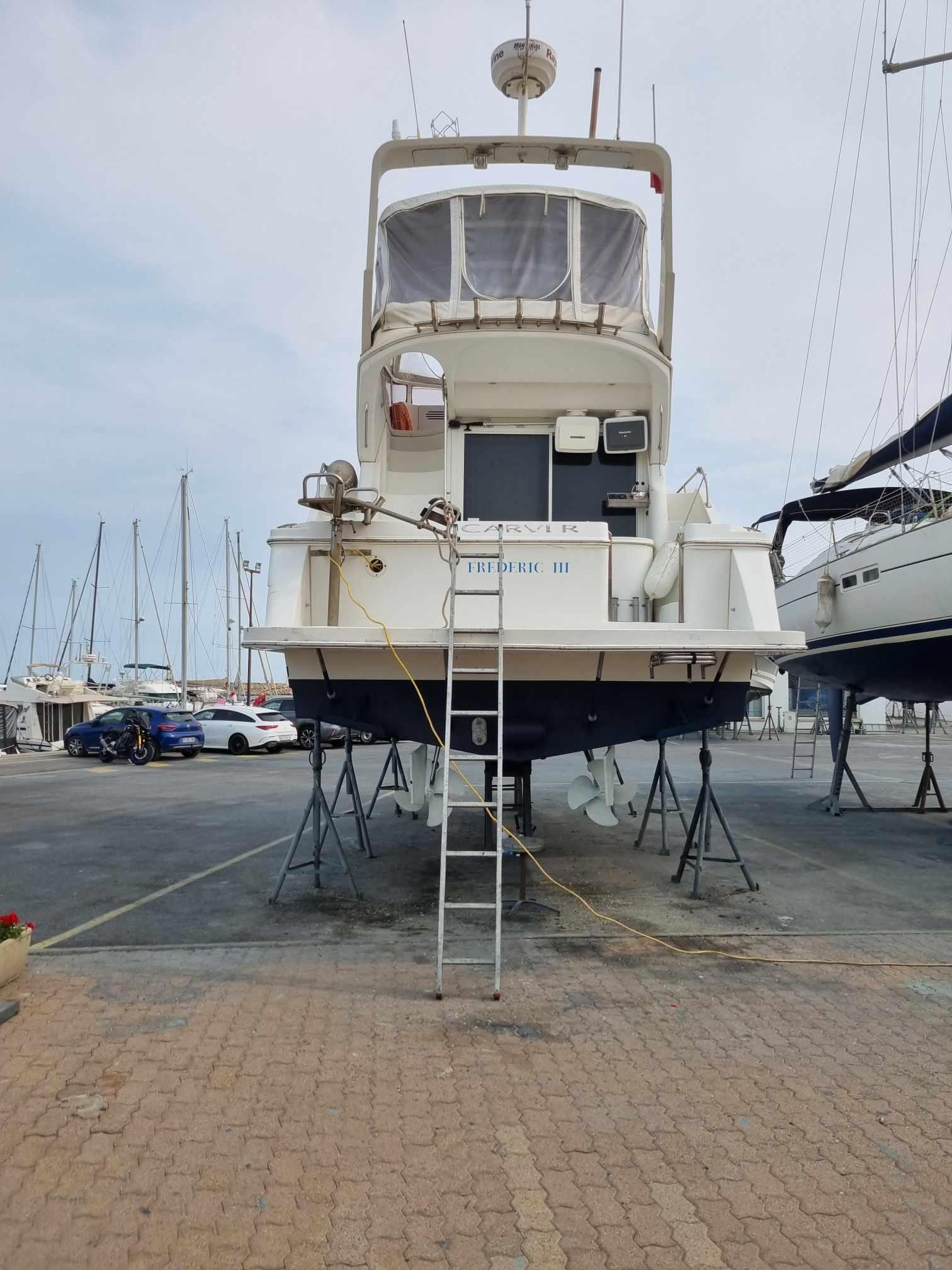 2007 Carver 380 Sport