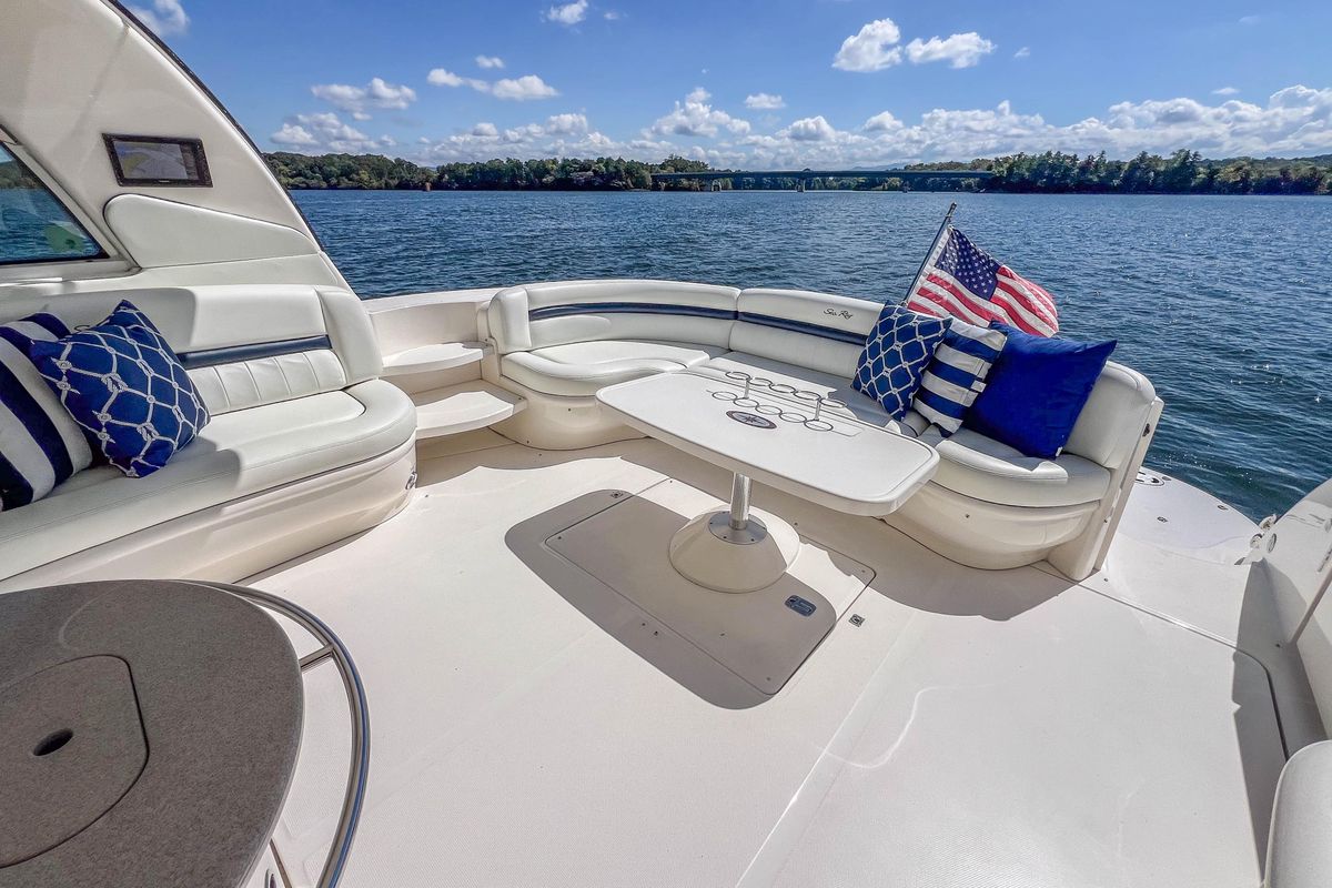 2005 Sea Ray 50 