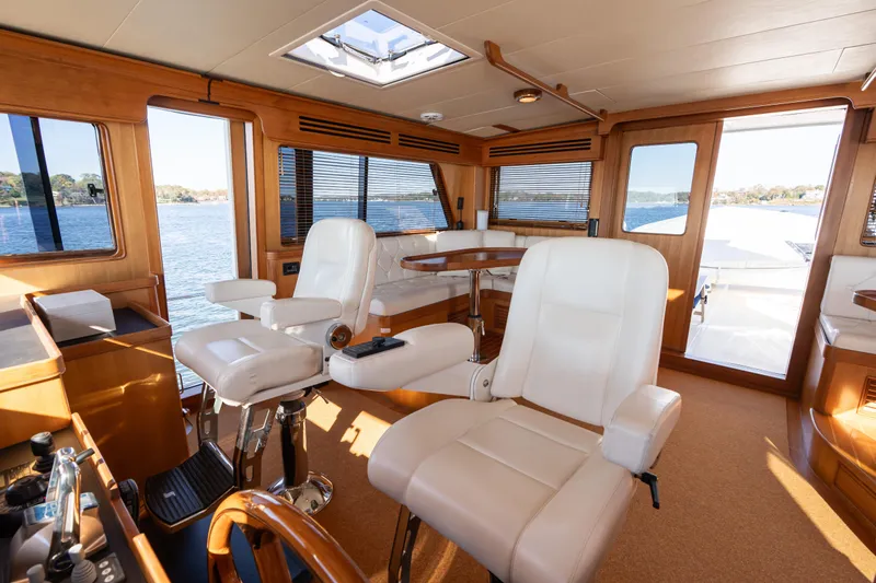 Griffin Yacht Photos Pics Marlow 72 GRIFFIN - Command Bridge Helm