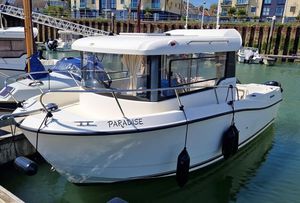 2015 Quicksilver Captur 675 Pilothouse