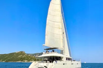 2013 Lagoon 620