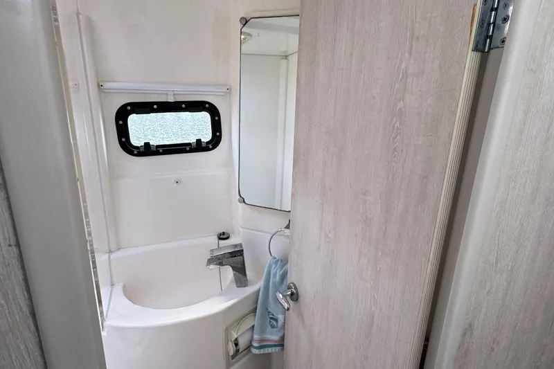 Hidden Treasure Yacht Photos Pics 