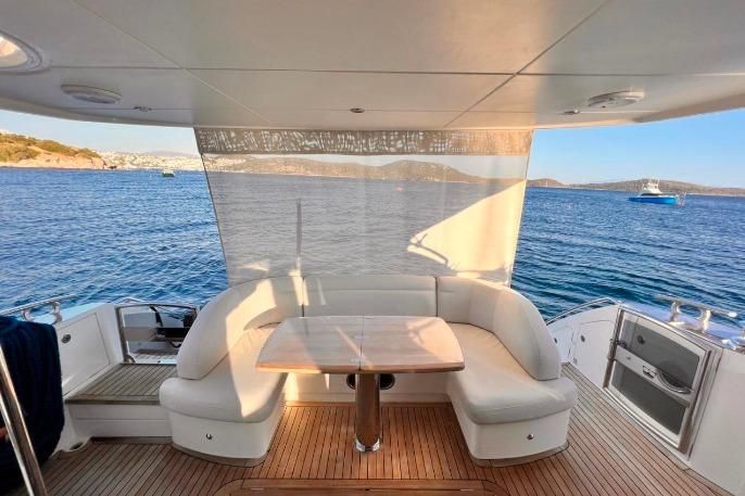 2015 Princess 54 
