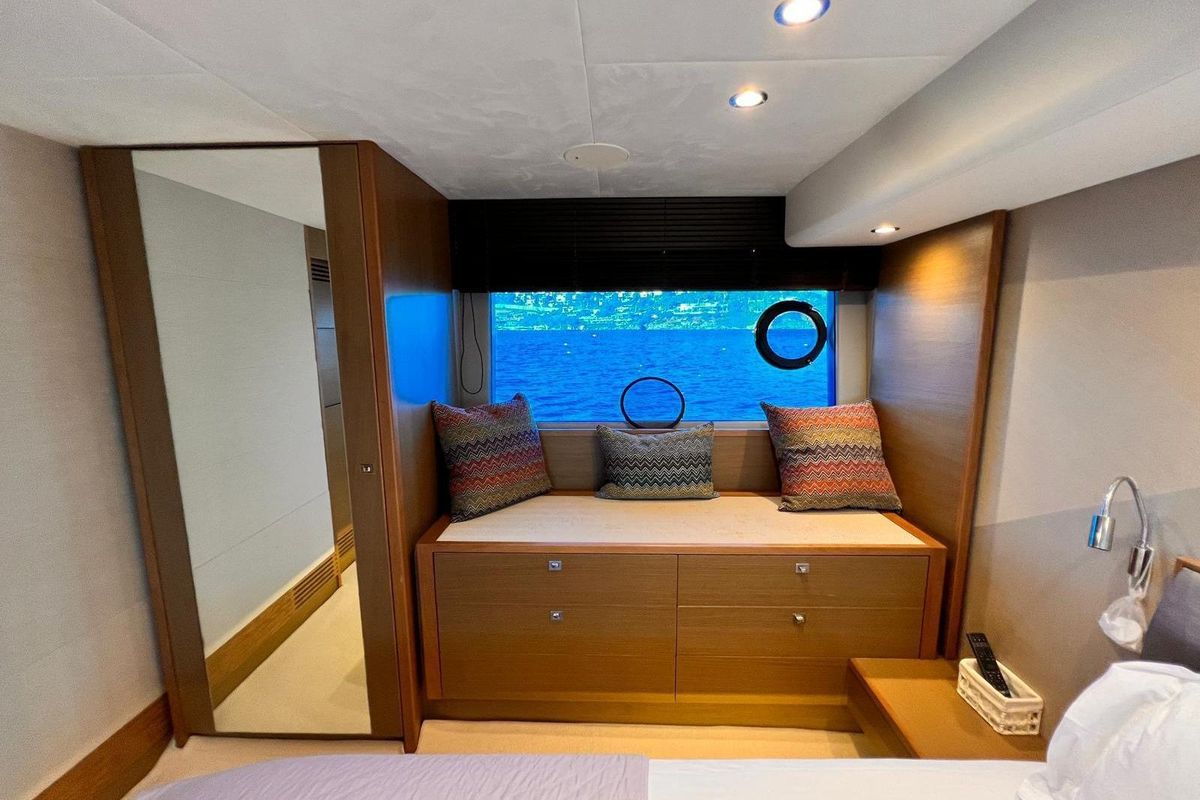 2015 Princess 54 