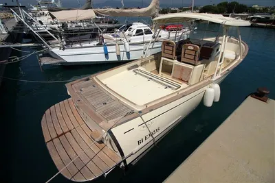 2010 Rhea 35 Open