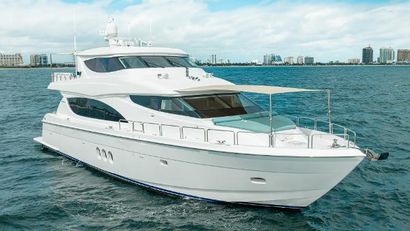 2014 80' Hatteras-80 Motor Yacht Sky Lounge Fort Lauderdale, FL, US