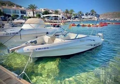 1999 Rinker 192 Captiva