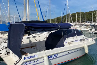 2000 Rodman 790 Fisher Sport