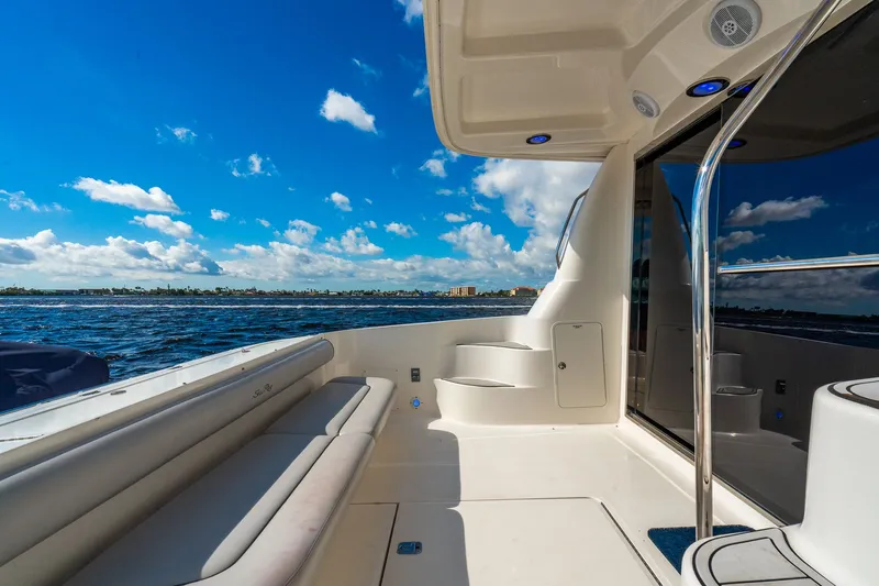 Whistlin' Dixie Yacht Photos Pics 