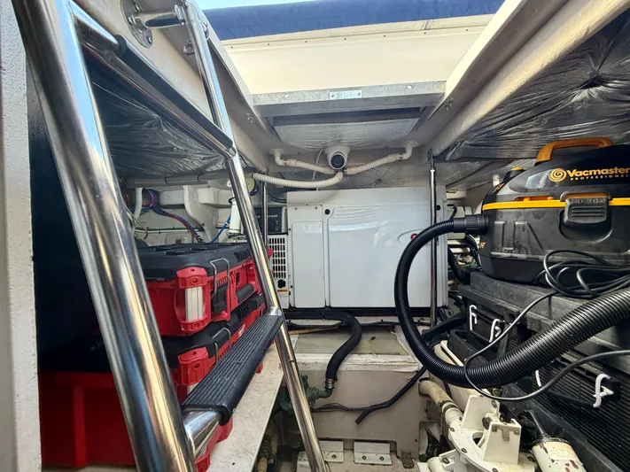 Whistlin' Dixie Yacht Photos Pics 