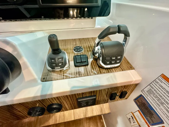 Pyxis Yacht Photos Pics 