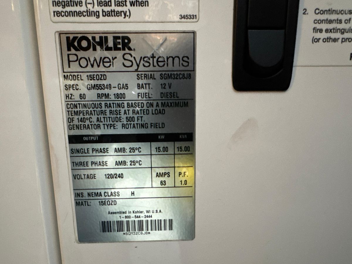 2016 Cruisers Yachts 48 