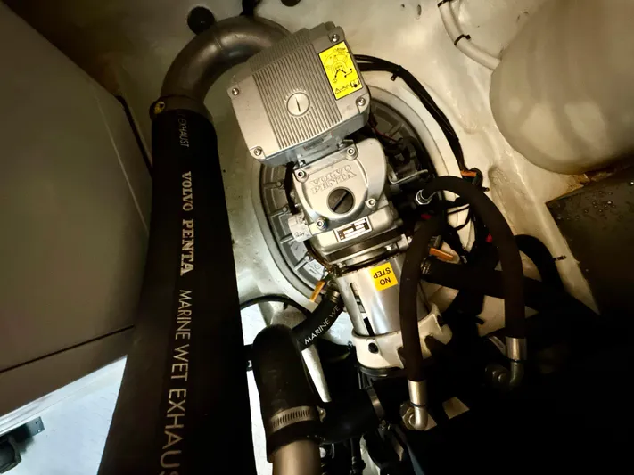 Pyxis Yacht Photos Pics 