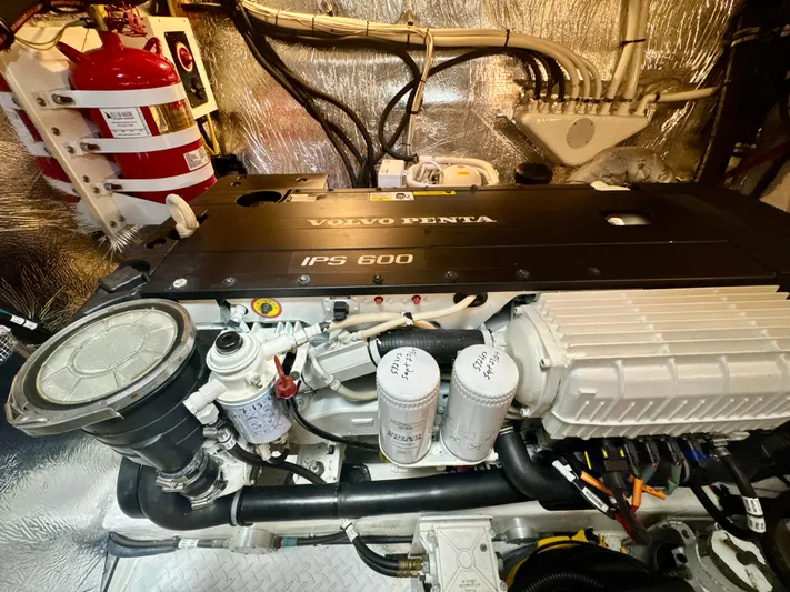 Pyxis Yacht Photos Pics 