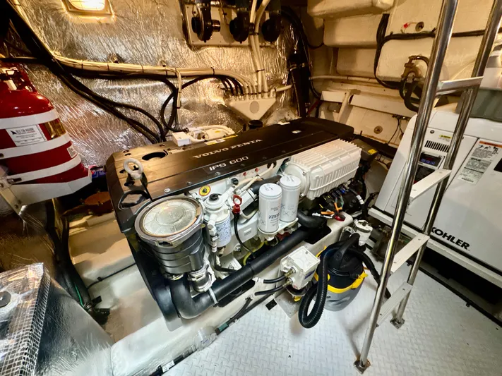 Pyxis Yacht Photos Pics 