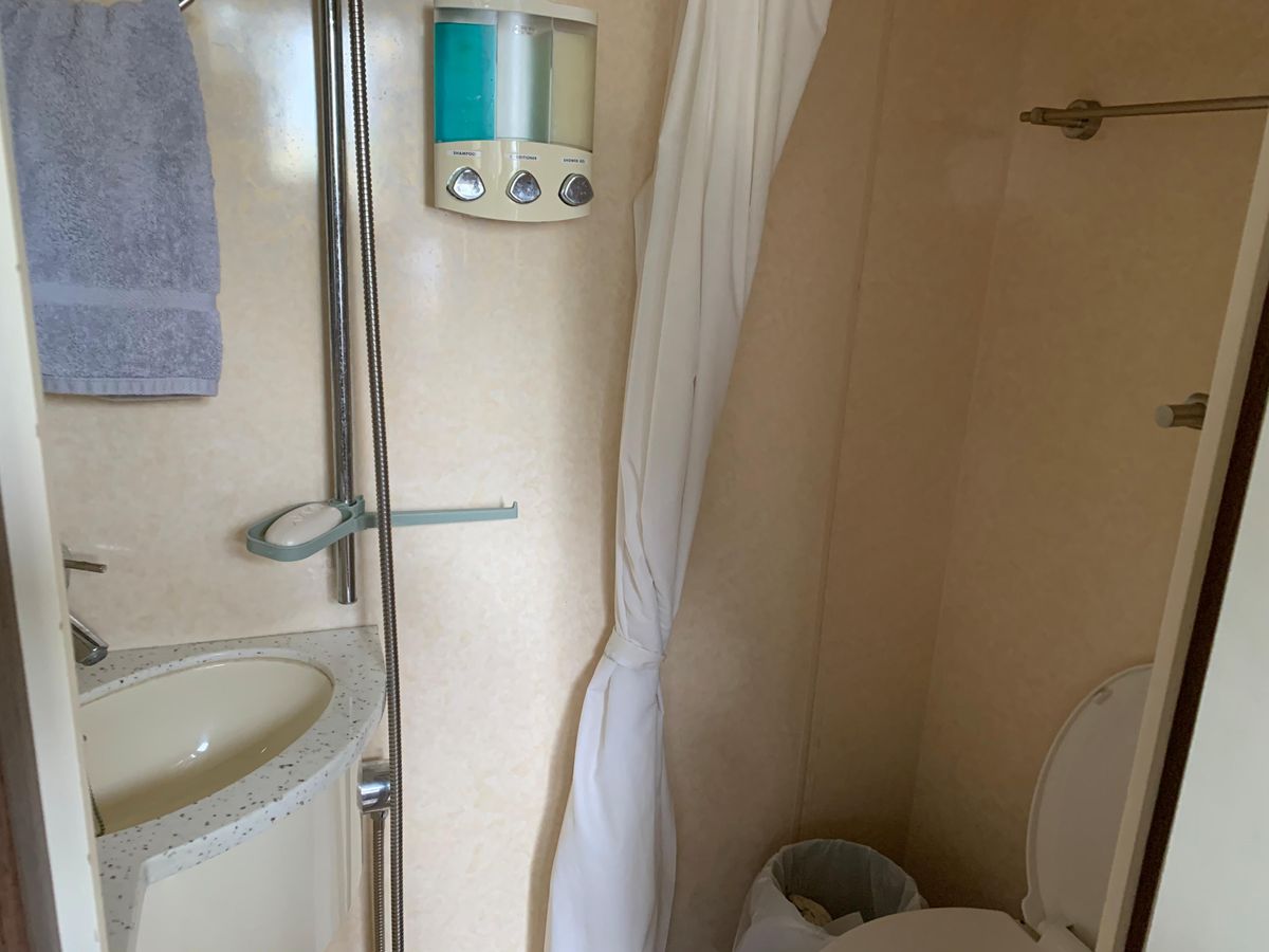 2007 Fairline 68 