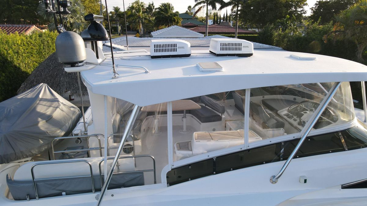 2007 Fairline 68 