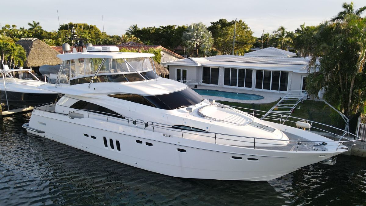 2007 Fairline 68 