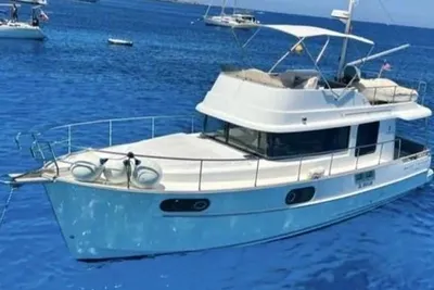 2017 Beneteau Swift Trawler 44