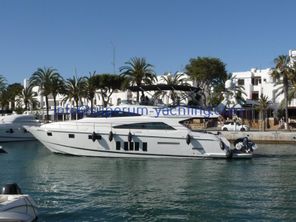 Fairline Squadron 65 (SLEIPNER Vector fin stabilizers)