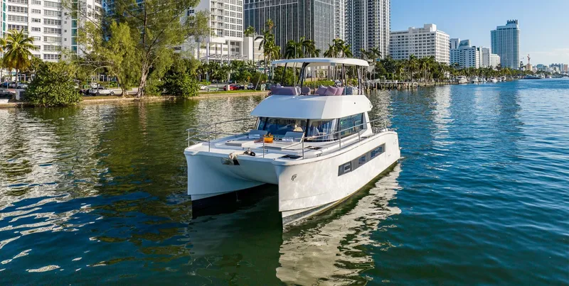 Floripa Yacht Photos Pics 