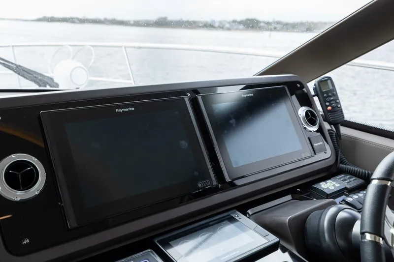  Yacht Photos Pics 2019 Prestige 460 - Image 32