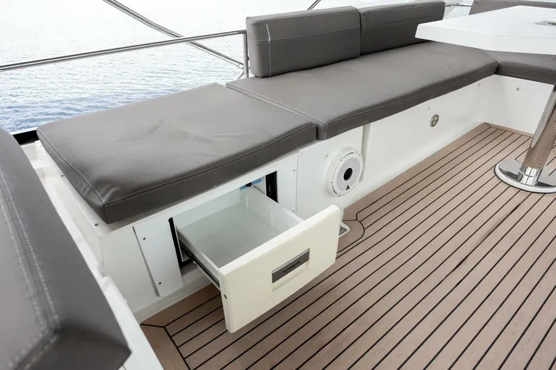  Yacht Photos Pics 2019 Prestige 460 - Image 68