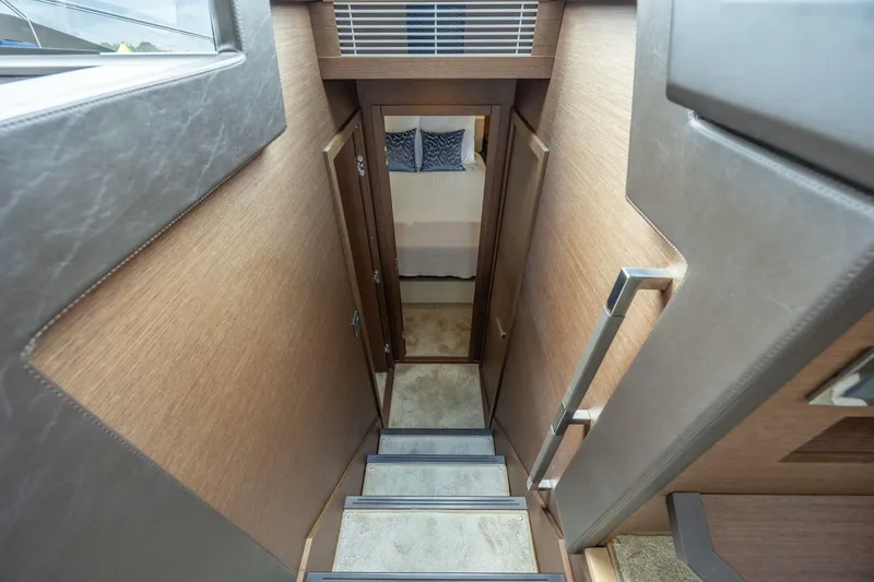  Yacht Photos Pics 2019 Prestige 460 - Image 35