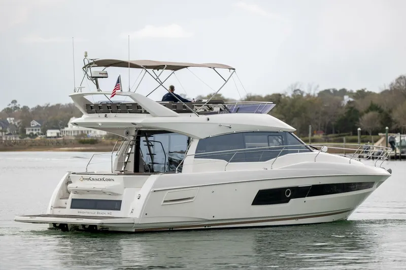  Yacht Photos Pics 2019 Prestige 460 - Image 2