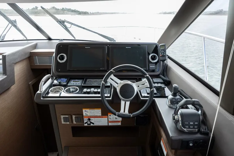  Yacht Photos Pics 2019 Prestige 460 - Image 29