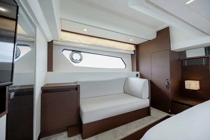  Yacht Photos Pics 2019 Prestige 460 - Image 42