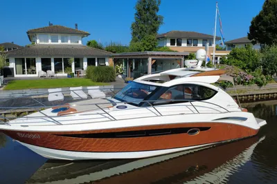 2009 Galeon 325 HT