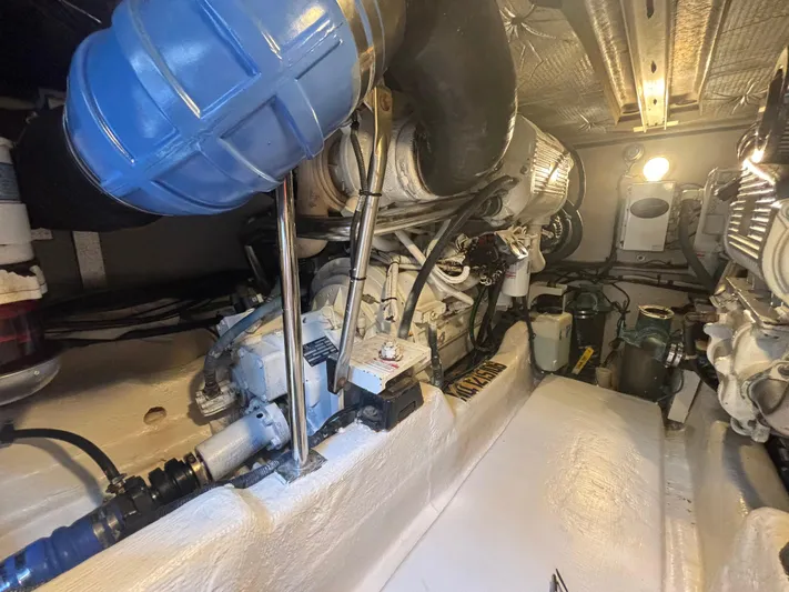 Lazy Days Yacht Photos Pics Engine room of a 2009 Sea Ray 44 Sedan Bridge yacht.