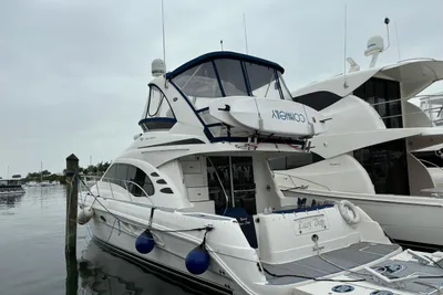 Sea Ray 44 Sedan Bridge