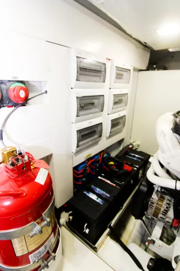 Bugsy Yacht Photos Pics 