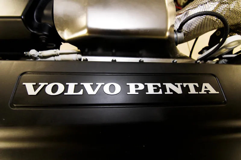 Bugsy Yacht Photos Pics 