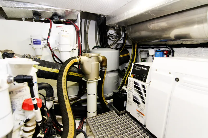 Bugsy Yacht Photos Pics 