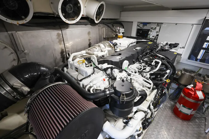 Mas Que Nada Yacht Photos Pics Engine room of 2021 Greenline OceanClass 68 yacht, featuring advanced machinery and equipment.