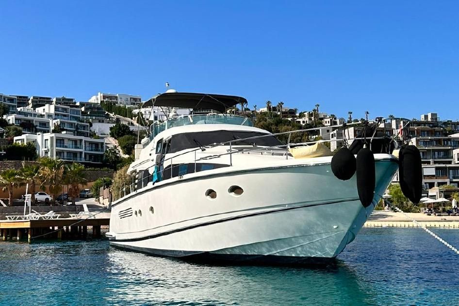 2000 Fairline 63 