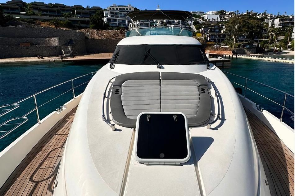 2000 Fairline 63 