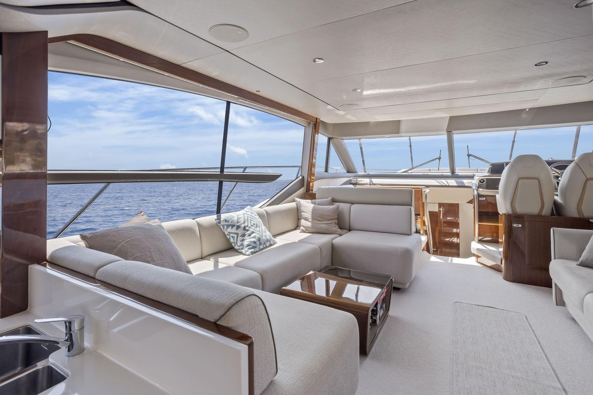 2019 Princess 63 