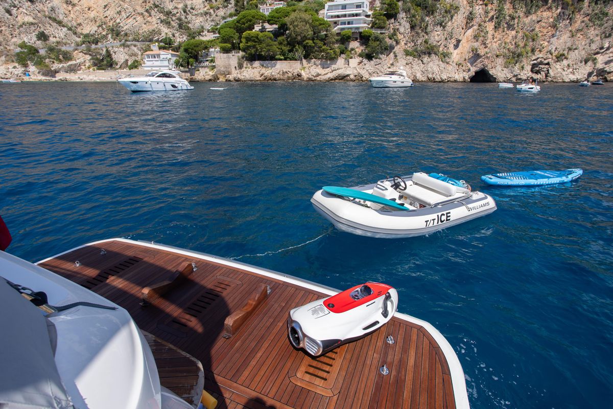 2019 Princess 63 