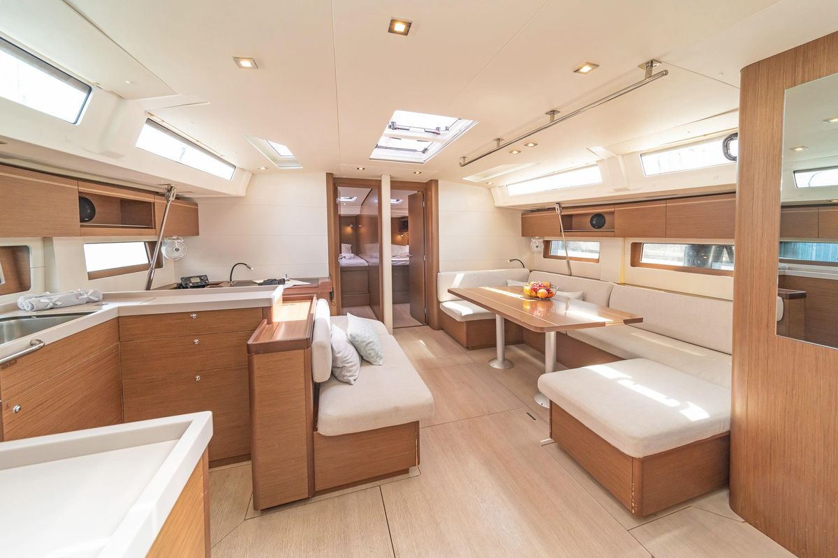 2024 Beneteau 49 