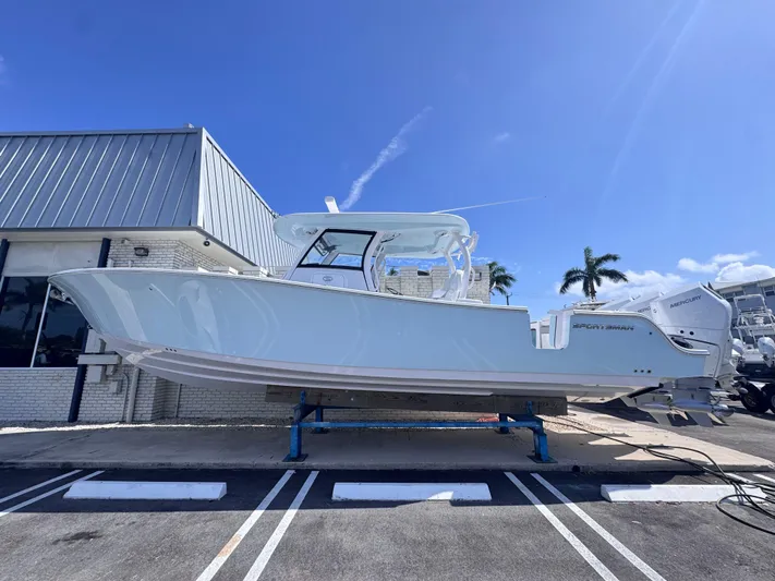  Yacht Photos Pics 2025 SPORTSMAN 352 OPEN - Image 1